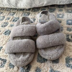UGG gray slippers size 7.5/8 cozy